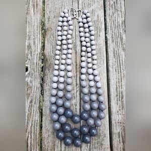 gray grey ombré • 3 stranded vintage statement necklace
